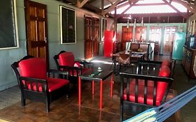 Unu Pikin Guesthouse