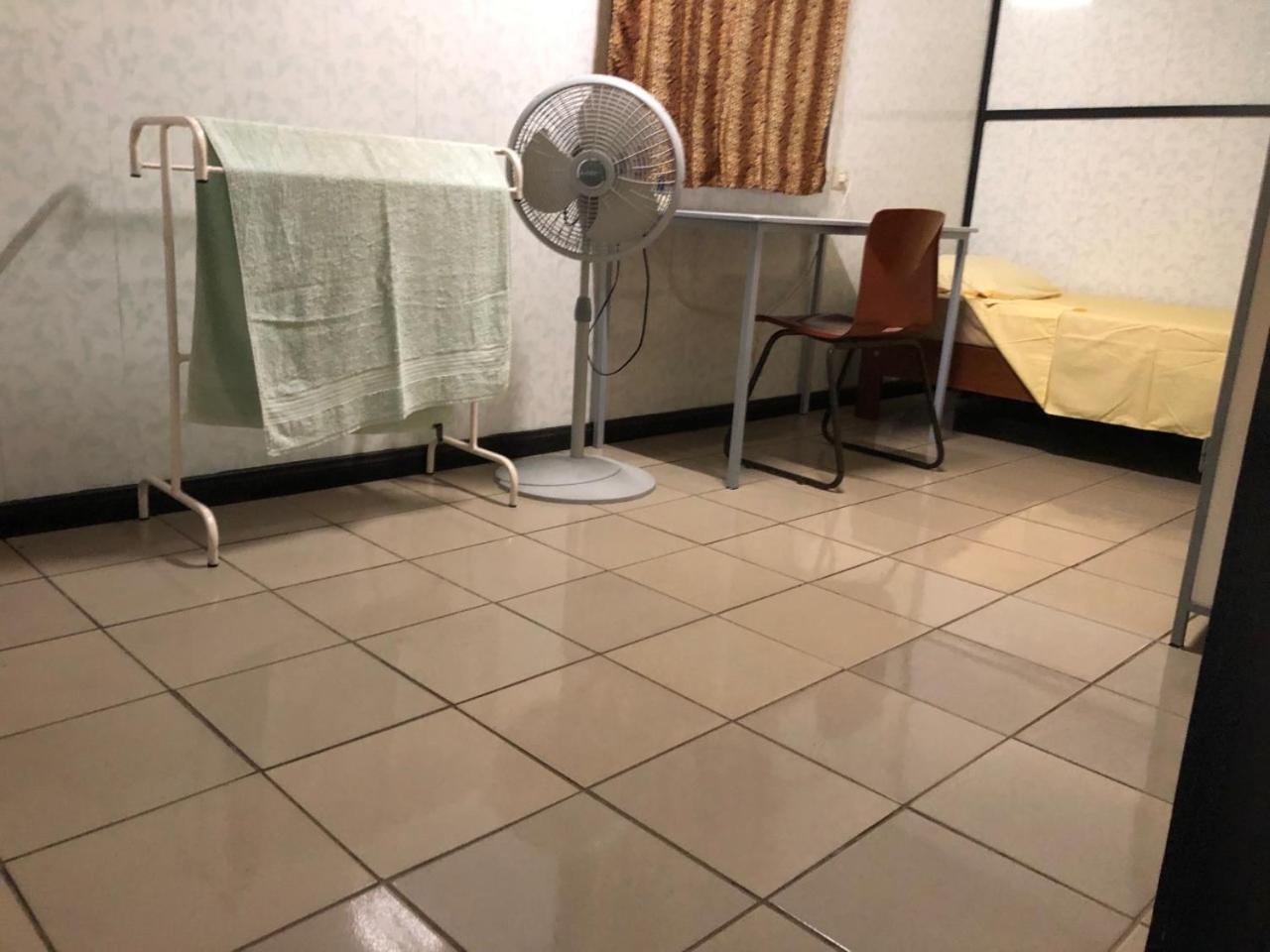 Unu Pikin Guesthouse Paramaribo Quarto foto